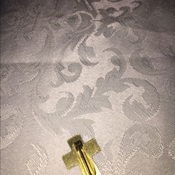 Cross pin - Picture 5 of 6